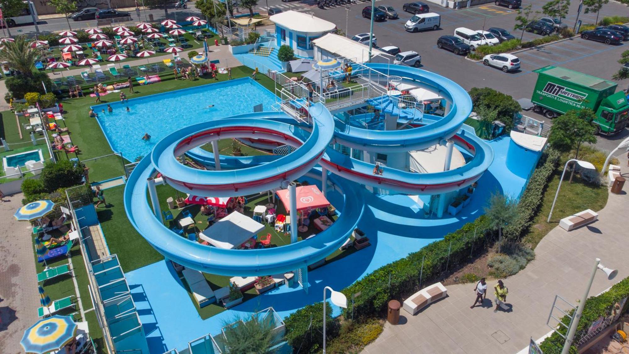 Hotel Nuova Medusa Rimini Exterior photo