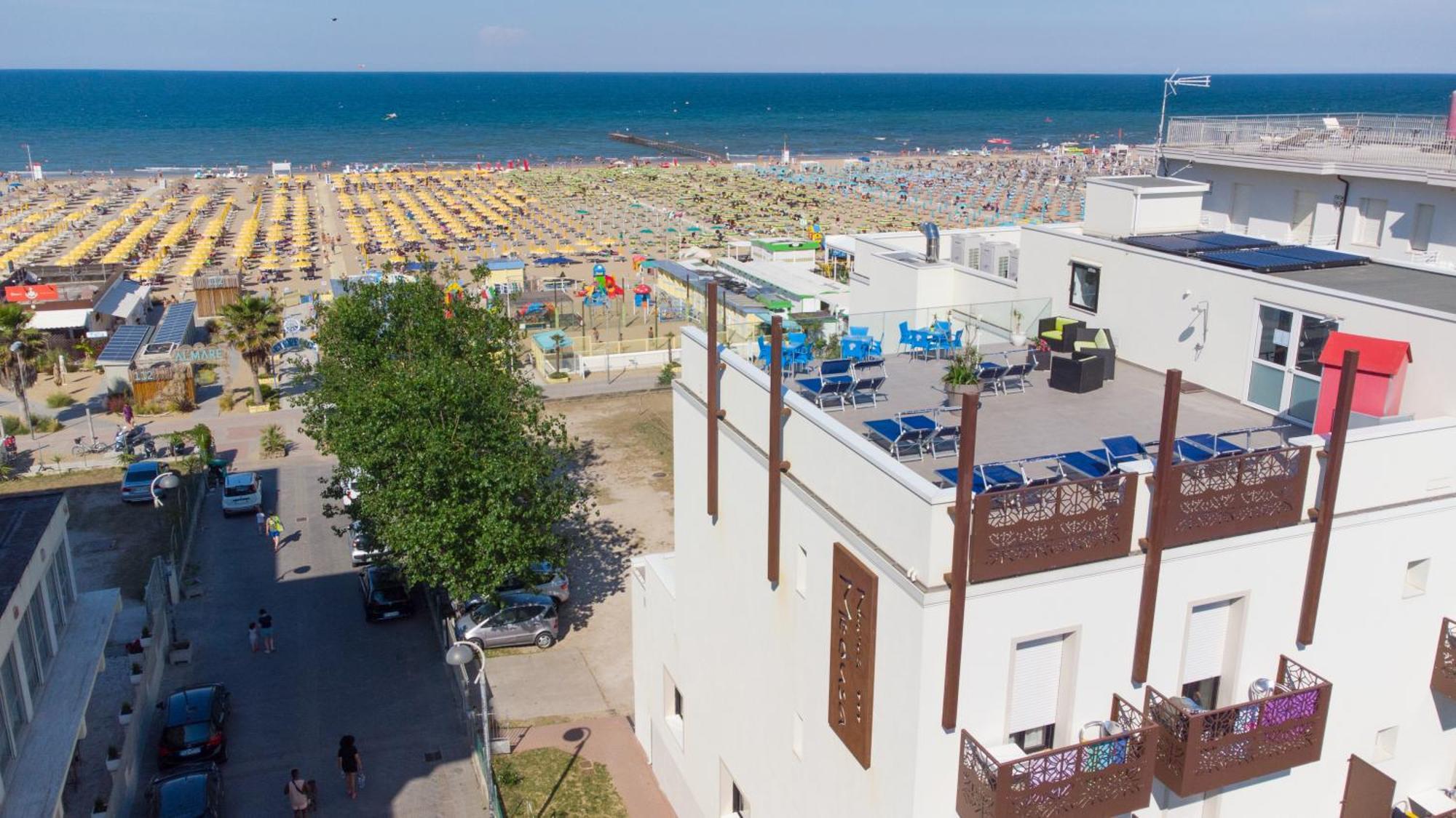 Hotel Nuova Medusa Rimini Exterior photo